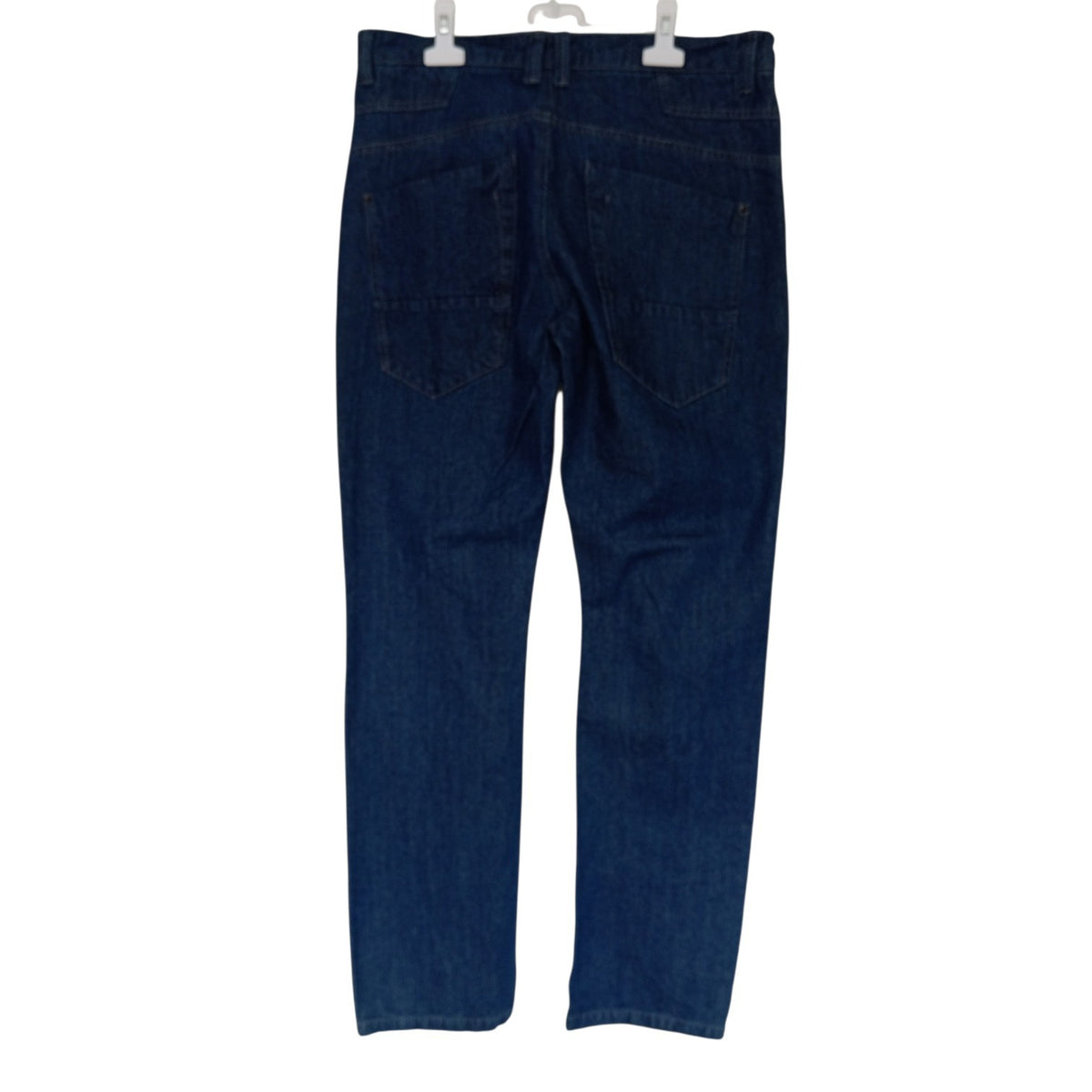 Jeans homme Eldys à 10 € – 2 modèles, tailles 40 et 42