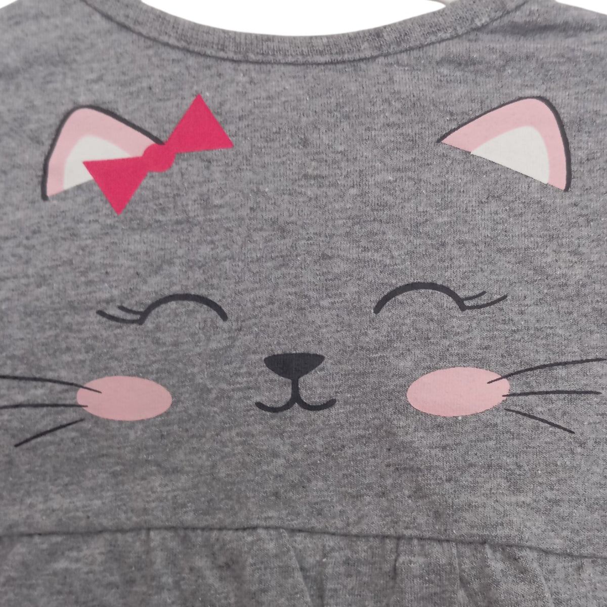 T-shirt bébé fille Pommette gris manches longues chat à nœud rose – 6 mois